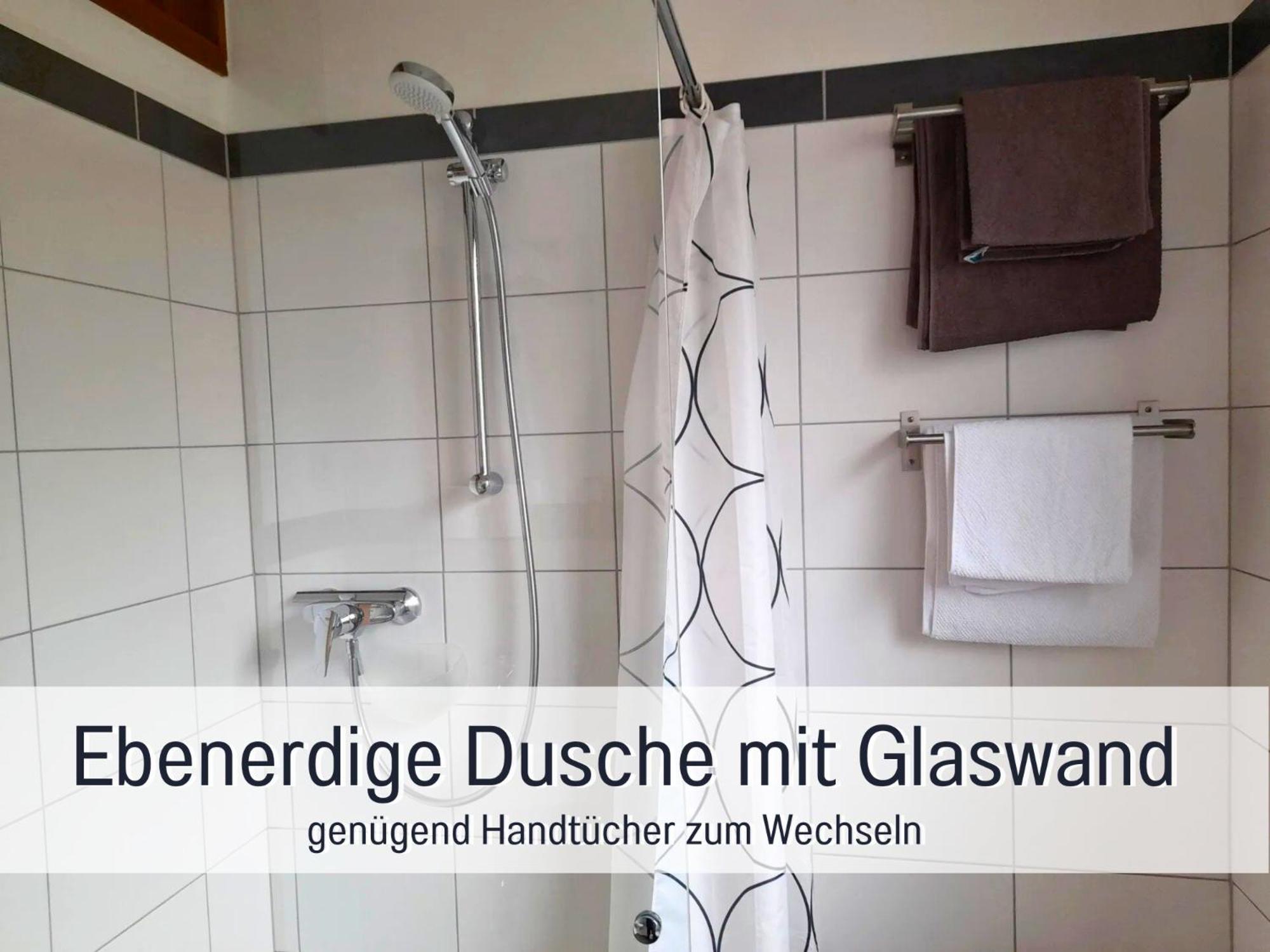 Ferienhaus Schwaab-Scherr, Genau Zwischen Bernkastel-Kues Und Traben-Trarbach, Mit Kostenlosem Oepnv-Ticket Fuer Bus Und Bahn, Parkplaetzen, Fahrradgarage Und Vielen Tipps Erden Zewnętrze zdjęcie